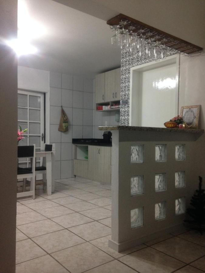 Charmoso Apto Com Clima De Casa Em Canasvieiras Florianópolis Kültér fotó